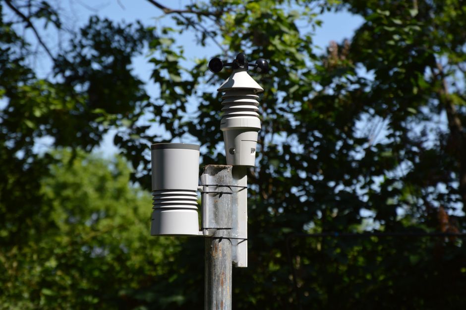 Station m&eacute;t&eacute;o capteurs additionnels & supports